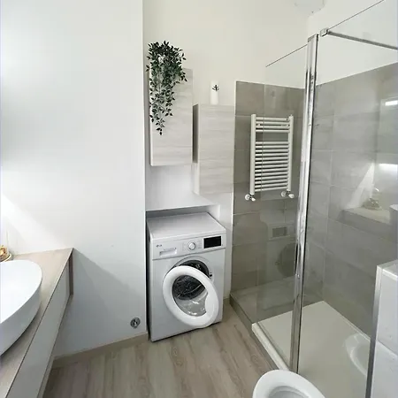 아파트 Stazione Porta Susa Nest