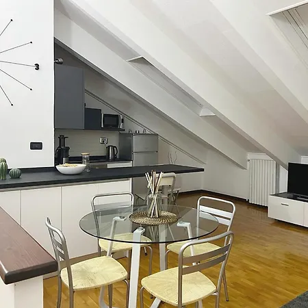 Stazione Porta Susa Nest * Torino